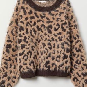 Leopard fussy sweater